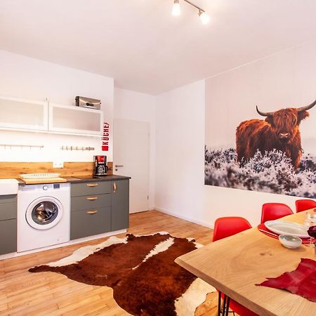 Modern & Spacious Apartment For Up To 8 Persons 뷔르츠부르크 외부 사진